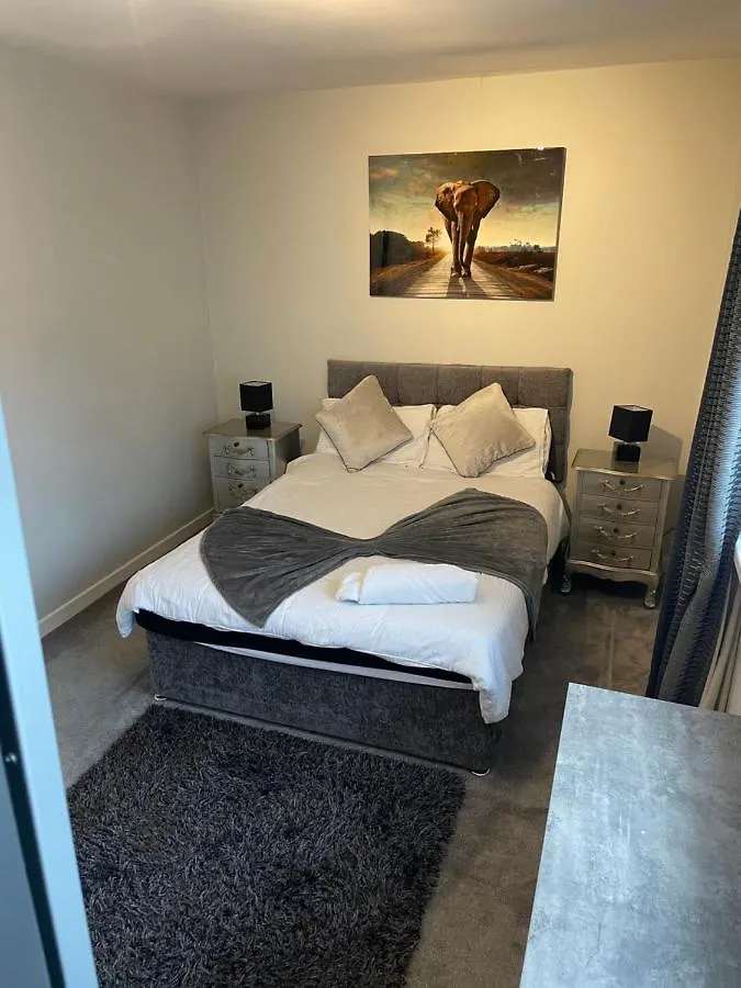 Fantastic Full 3 Bedroom Modern Apartment Belfast United Kingdom